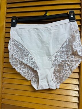 Maidenform Light Pink Lace-Trim High-Rise Briefs